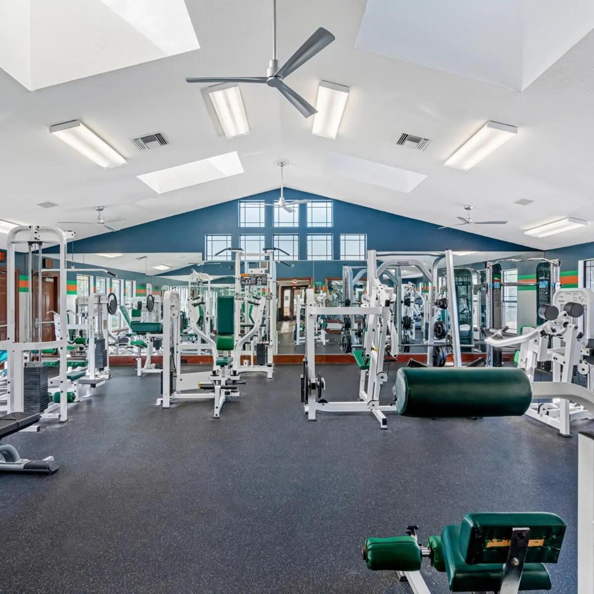فيلا 4Bd 2 Mi To Usf Free Pool + 24 Hour Gym تامبا المظهر الخارجي الصورة